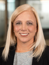 Photo of Carrie Breswitz